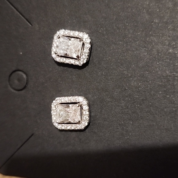 Sterling Silver Diamond Cut Square Earrings - Picture 1 of 6